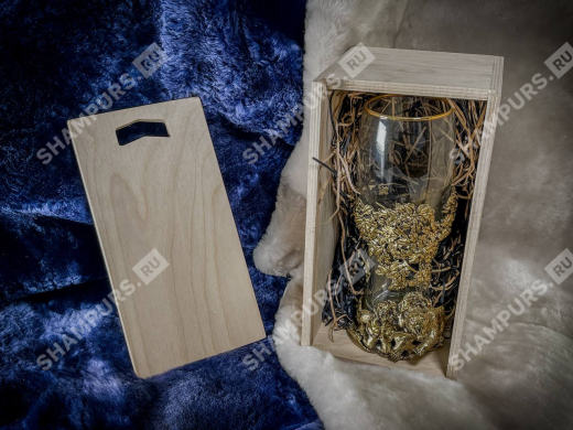 Бокал для пива Охота на медведя в коробке