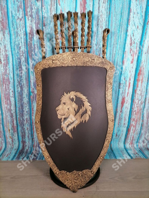 Каминный набор Щит-подставка Лев на 6 шампуров Монблан