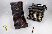 Комплект Футляр с книгой Думай как миллионер и ежедневник