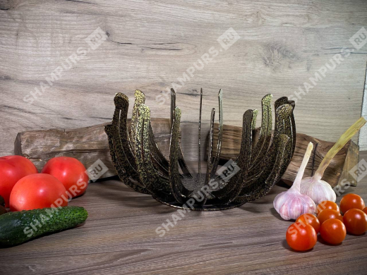 Подставка под садж "Протея" (золото)