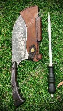 Сербский нож с чехлом + мусат для заточки