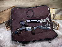 Сумка-смотка из натуральной кожи с топором и ножом (коричневая)