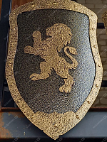 Кованый щит Лев Геральдический